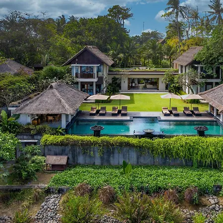 Seseh Beach Villas