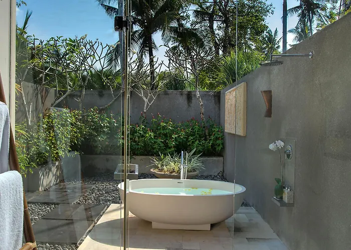 Seseh Villa *